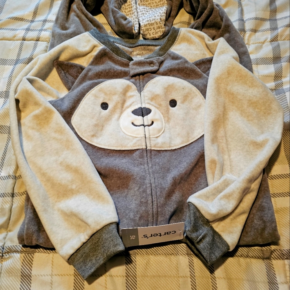 New items 2 Onesie for Boys Pajamas 5t
